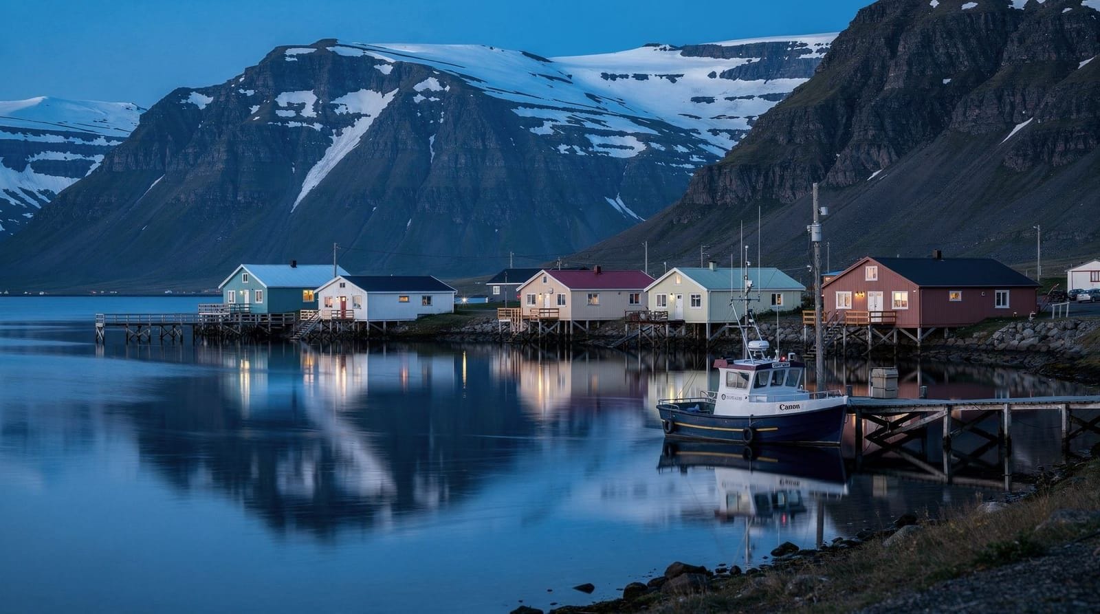 La sorpresa dei Fiordi dell'Est — perché questa è la regione più sottovalutata dell'Islanda — Perché i Fiordi dell'Est sono la regione più sottovalutata — Seyðisfjörður, il C