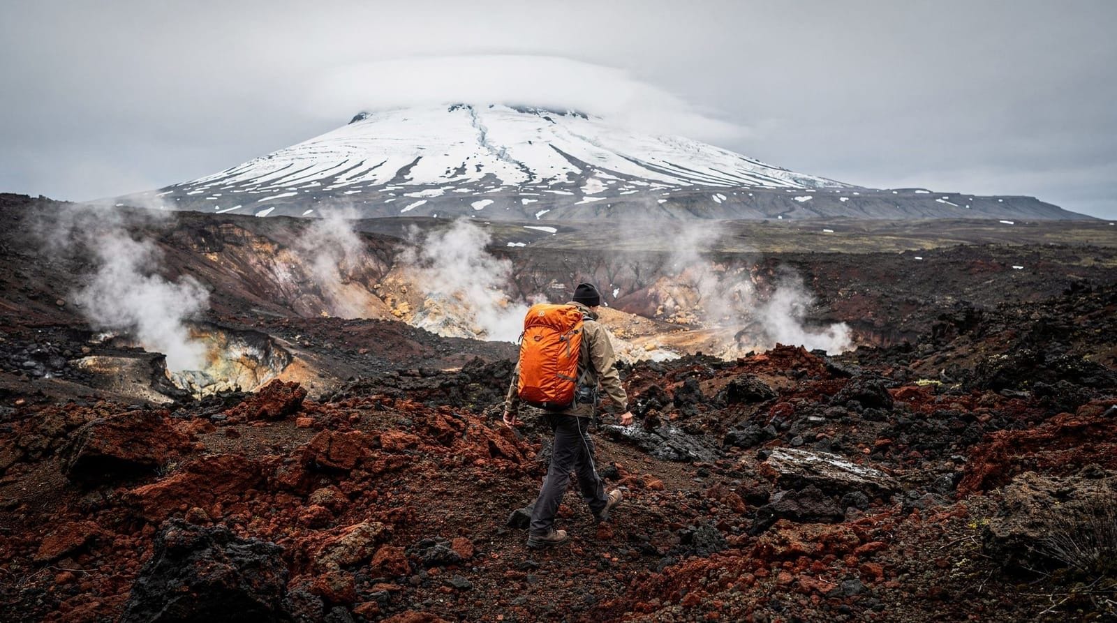 Randonnée Fimmvörðuháls — traversée du col volcanique entre Þórsmörk et Skógar