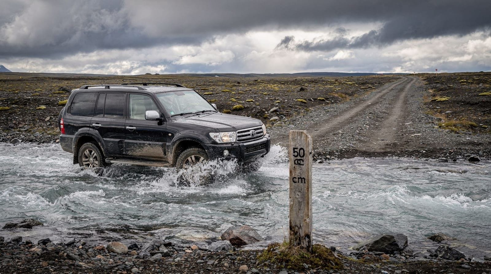 Iceland road conditions: how to check, read, and respond
