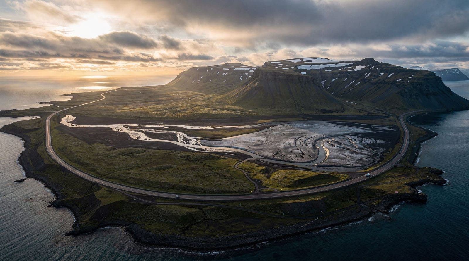 Ring Road clockwise or counterclockwise: which direction is better?