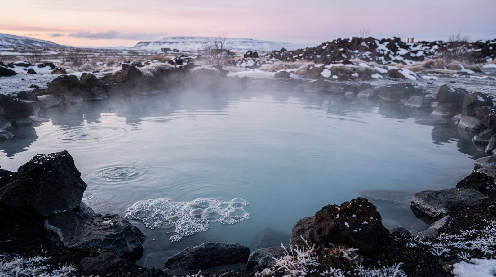 Guide du Secret Lagoon — la plus ancienne piscine naturelle d'Islande à Flúðir